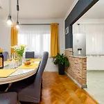 Jurkin Apartment